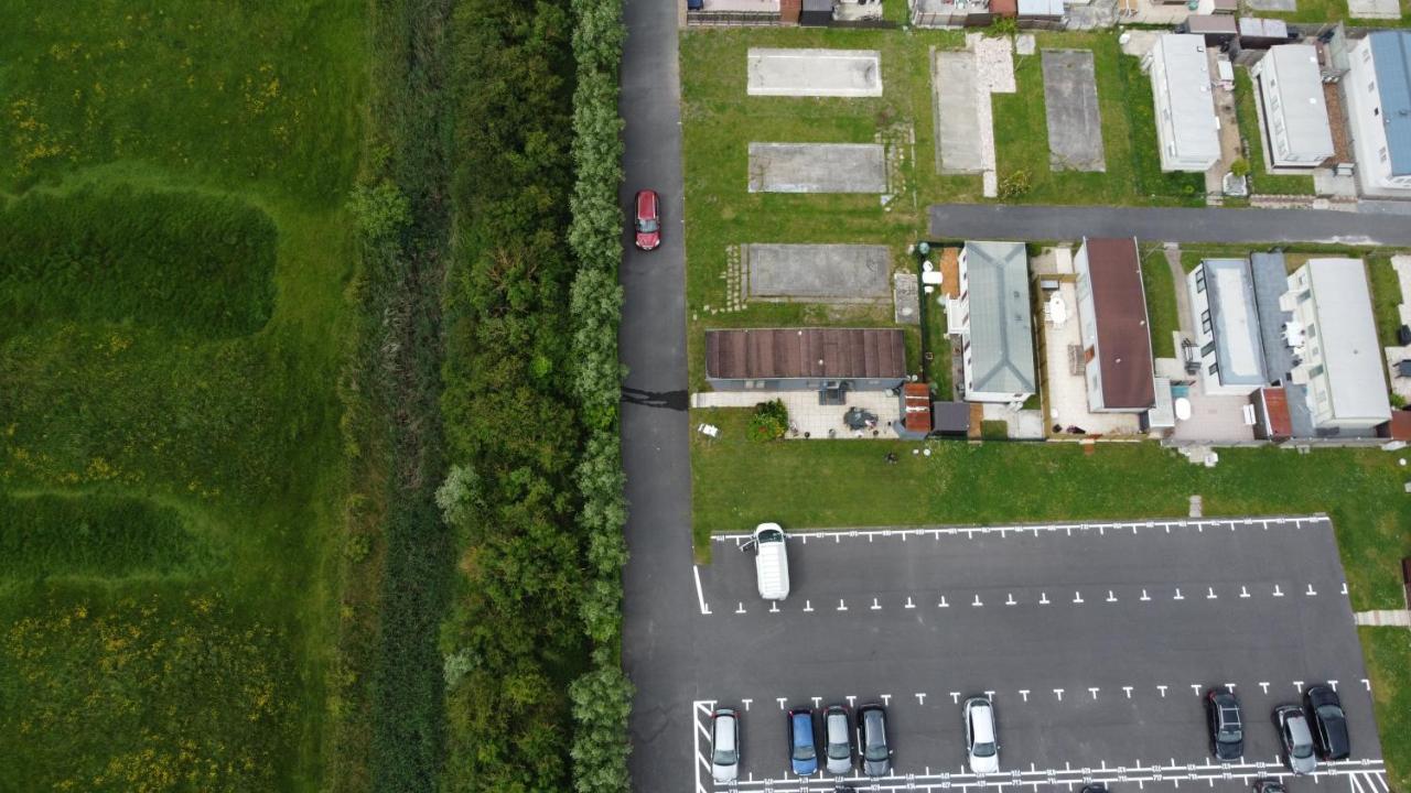 Hotel Tiny Beachhouse Belgium, Wenduine Exterior foto